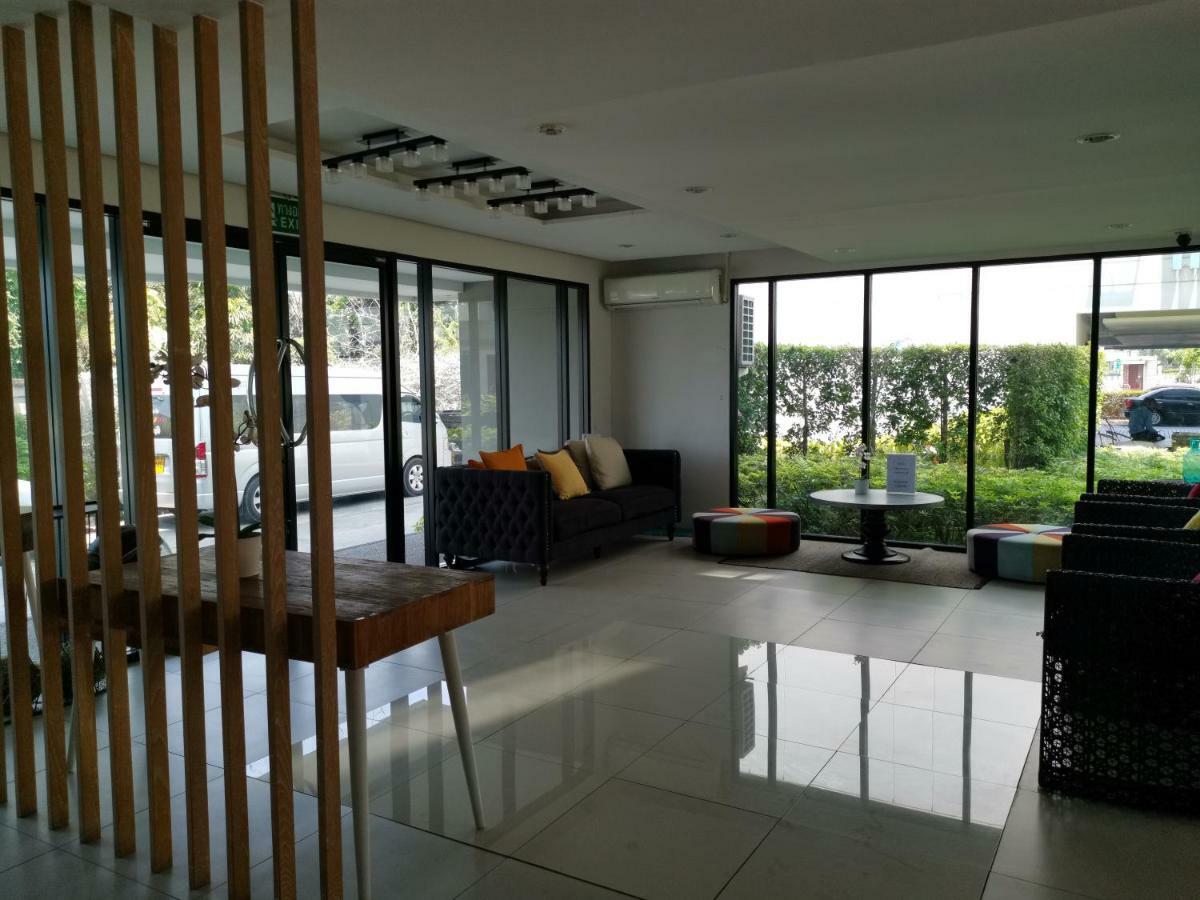 5 Floor - Centrio Condominium In Phuket Town - 30 Mins To Beaches Eksteriør billede